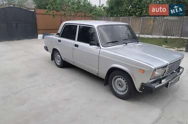 Седан ВАЗ 2107 2010 в 