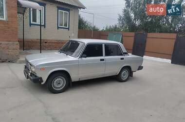 Седан ВАЗ 2107 2010 в 