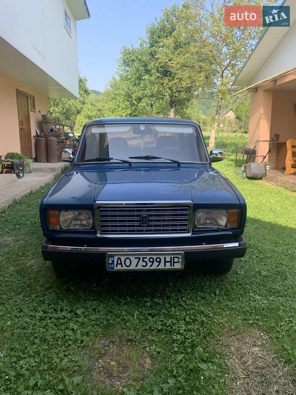 Седан ВАЗ / Lada 2107 2008 в Тячеве