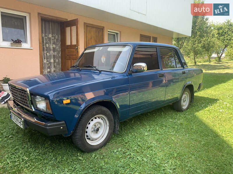 Седан ВАЗ / Lada 2107 2008 в Тячеве