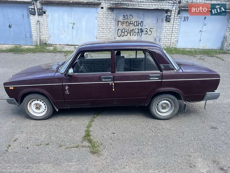Седан ВАЗ / Lada 2107 2008 в Николаеве