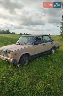 Седан ВАЗ 2107 1988 в Коростишеві