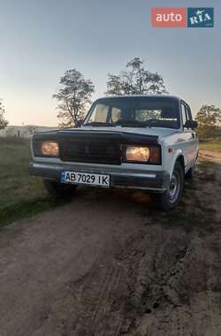 Седан ВАЗ / Lada 2107 1992 в 
