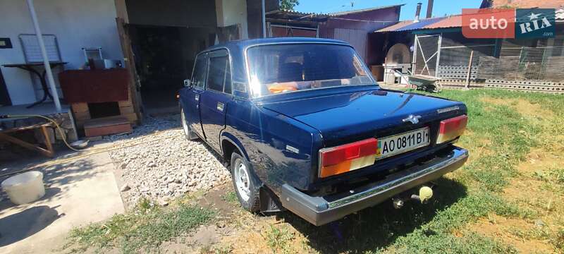 Седан ВАЗ / Lada 2107 1990 в Мукачевому