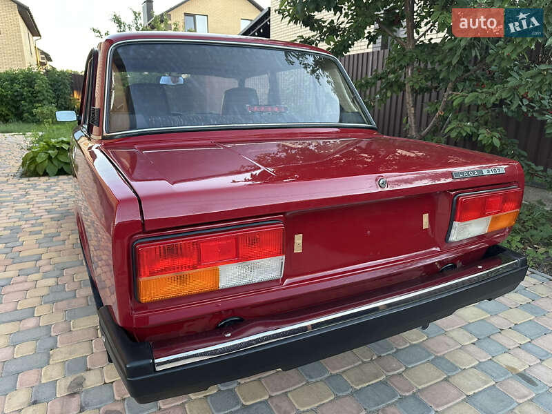 Седан ВАЗ / Lada 2107 2008 в Виннице