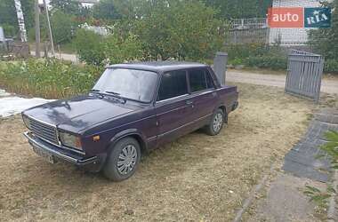 Седан ВАЗ 2107 2005 в 