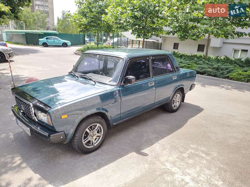 ВАЗ / Lada 2107 2004
