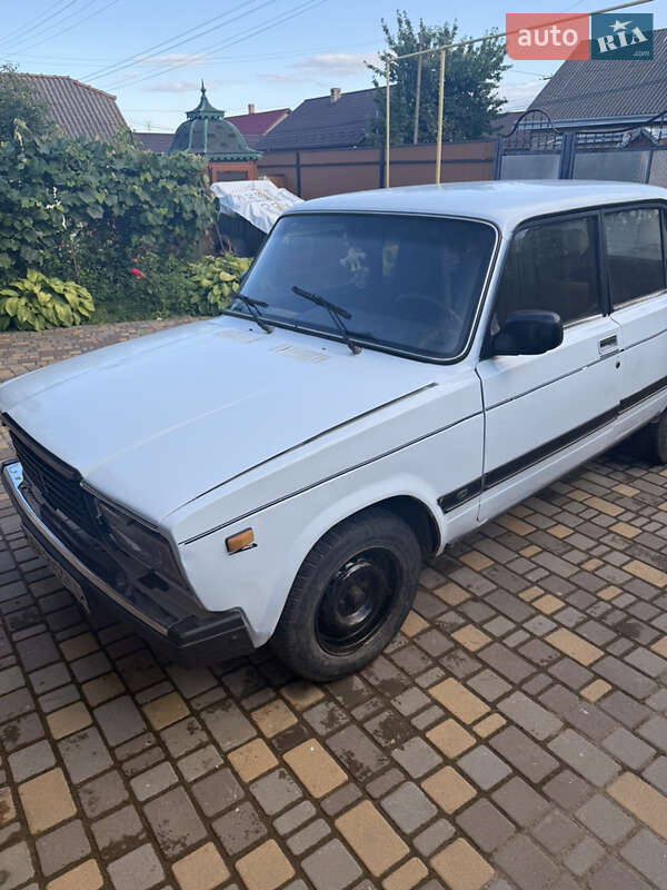 Седан ВАЗ / Lada 2107 1988 в Заставной