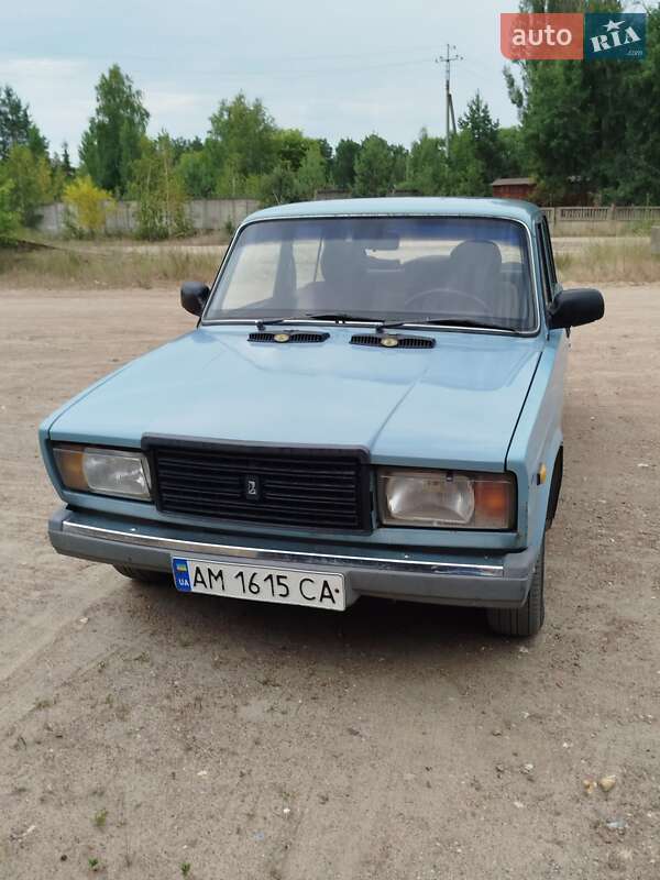 Седан ВАЗ / Lada 2107 1987 в Иршанске
