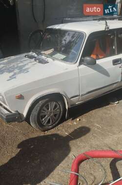 Седан ВАЗ / Lada 2107 2003 в 