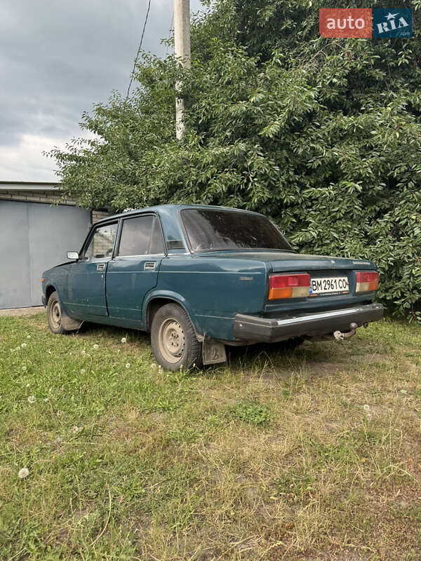 Седан ВАЗ / Lada 2107 2001 в Конотопе