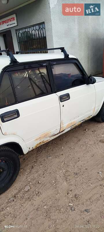Седан ВАЗ / Lada 2107 1990 в Беляевке
