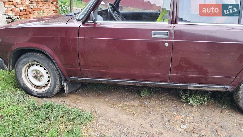 Седан ВАЗ / Lada 2107 2006 в Толстом