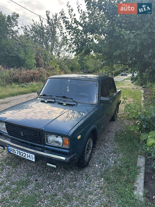 Седан ВАЗ / Lada 2107 2002 в Крижополі