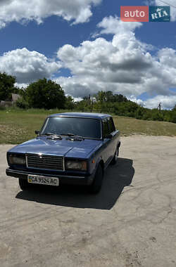 Седан ВАЗ / Lada 2107 2005 в Виннице