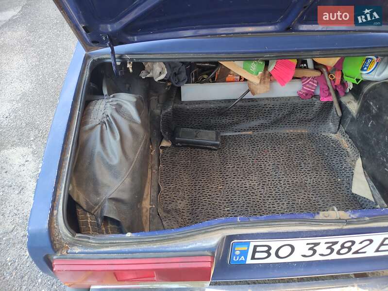 Седан ВАЗ / Lada 2107 2000 в Тернополе