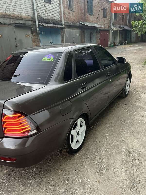 Седан ВАЗ / Lada 2107 2008 в Днепре