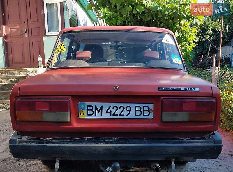 Седан ВАЗ / Lada 2107 1986 в Конотопе