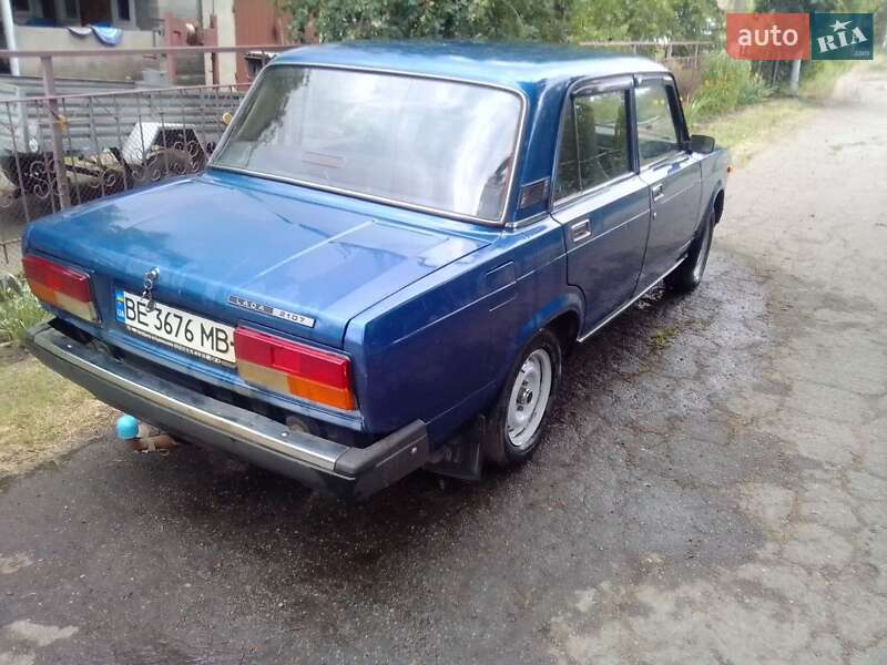 Седан ВАЗ / Lada 2107 2007 в Николаеве