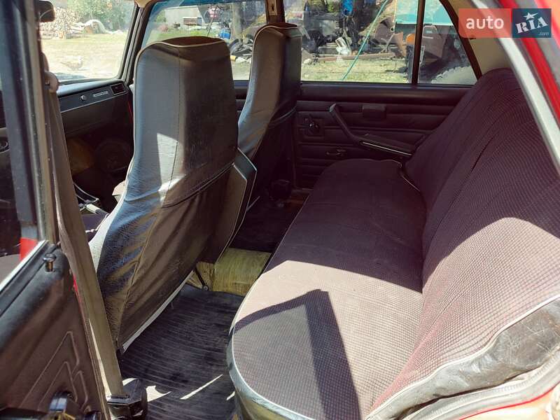 Седан ВАЗ / Lada 2107 2003 в Братском фото 13 Седан ВАЗ / Lada 2107 2003 в Братском