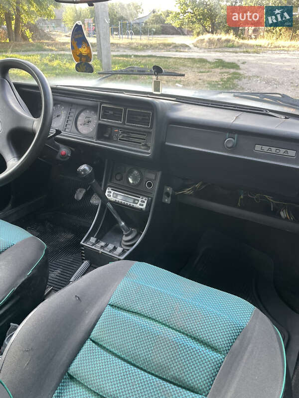 Седан ВАЗ / Lada 2107 2005 в Кам'янському