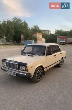Седан ВАЗ 2107 1996 в Крижополі