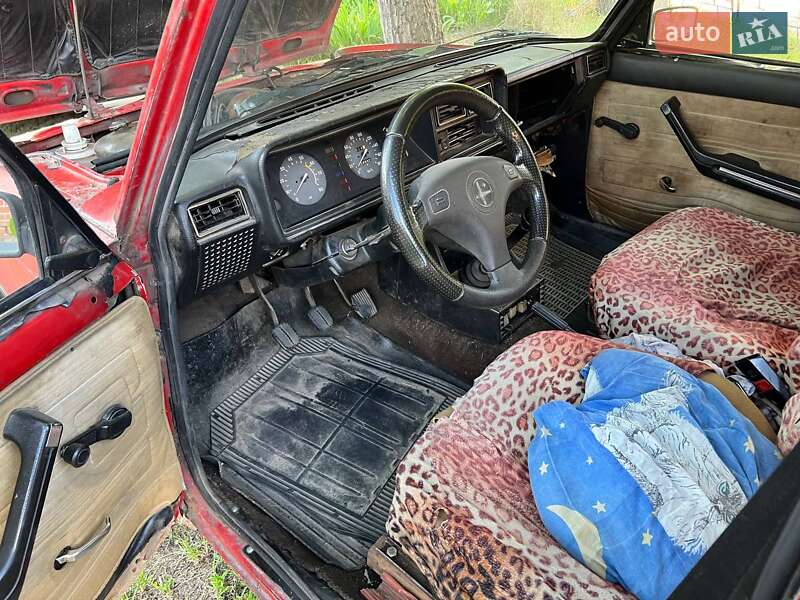 Седан ВАЗ / Lada 2107 1988 в Полтаве