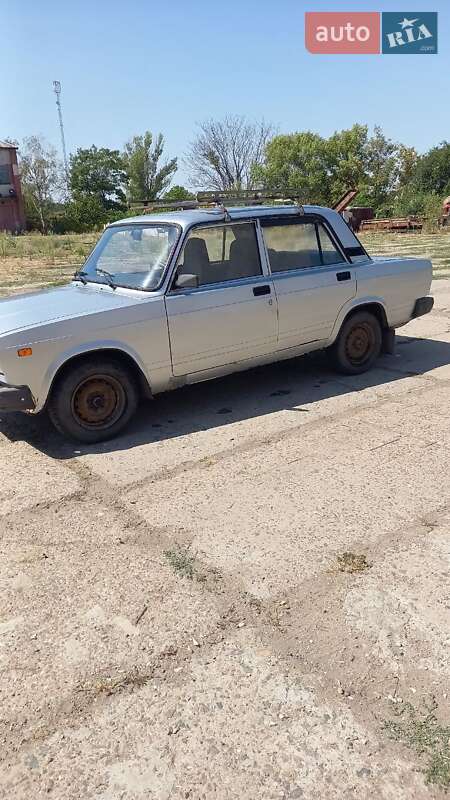 Седан ВАЗ / Lada 2107 2010 в Білгороді-Дністровському фото 2 Седан ВАЗ / Lada 2107 2010 в Білгороді-Дністровському