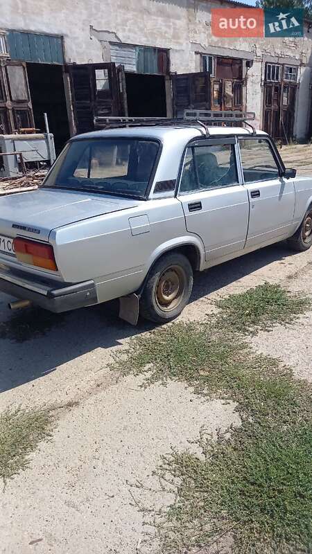 Седан ВАЗ / Lada 2107 2010 в Білгороді-Дністровському фото 4 Седан ВАЗ / Lada 2107 2010 в Білгороді-Дністровському