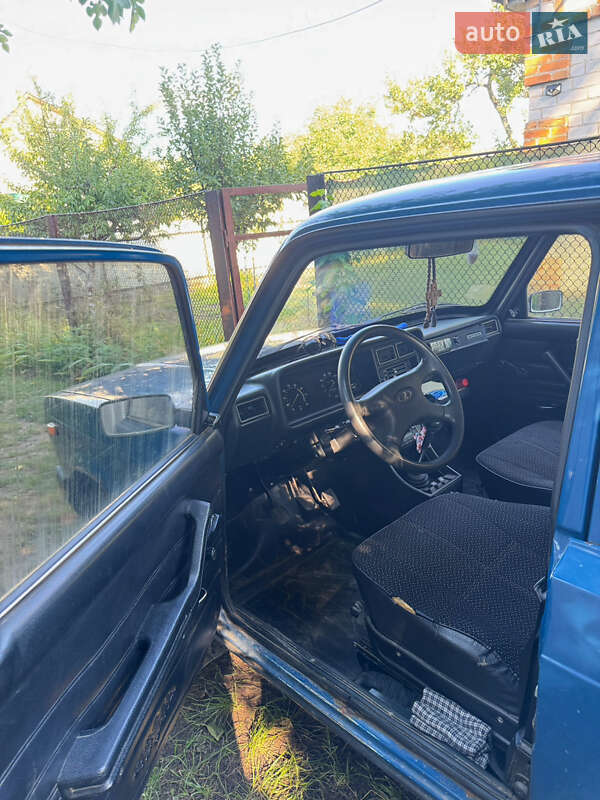 Седан ВАЗ / Lada 2107 2004 в Кременчуге