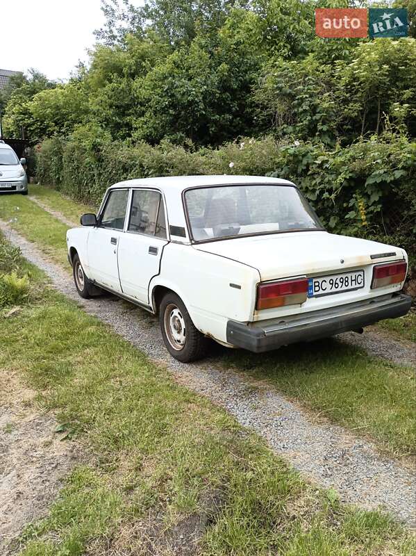 Седан ВАЗ / Lada 2107 1989 в Львове