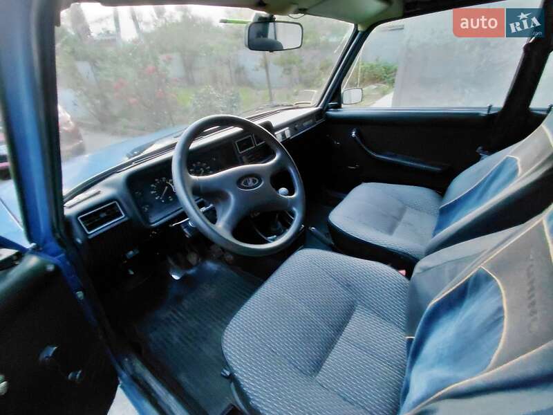Седан ВАЗ / Lada 2107 2005 в Кропивницком