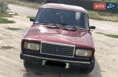 Седан ВАЗ 2107 2007 в 