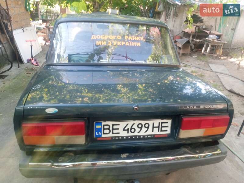 Седан ВАЗ / Lada 2107 2006 в Южноукраинске