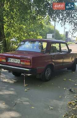 Седан ВАЗ 2107 2006 в Ровно