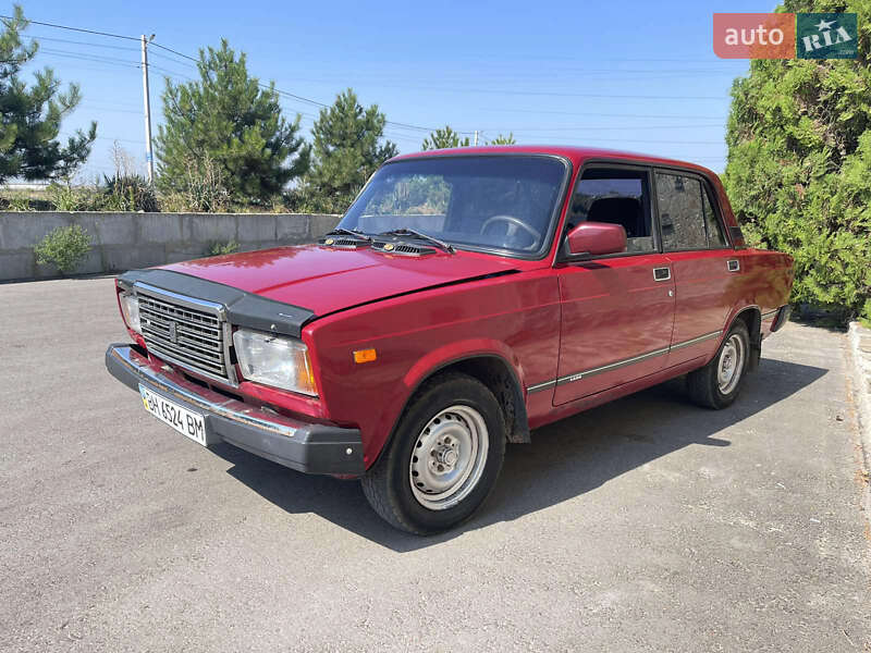Седан ВАЗ / Lada 2107 2003 в Одессе