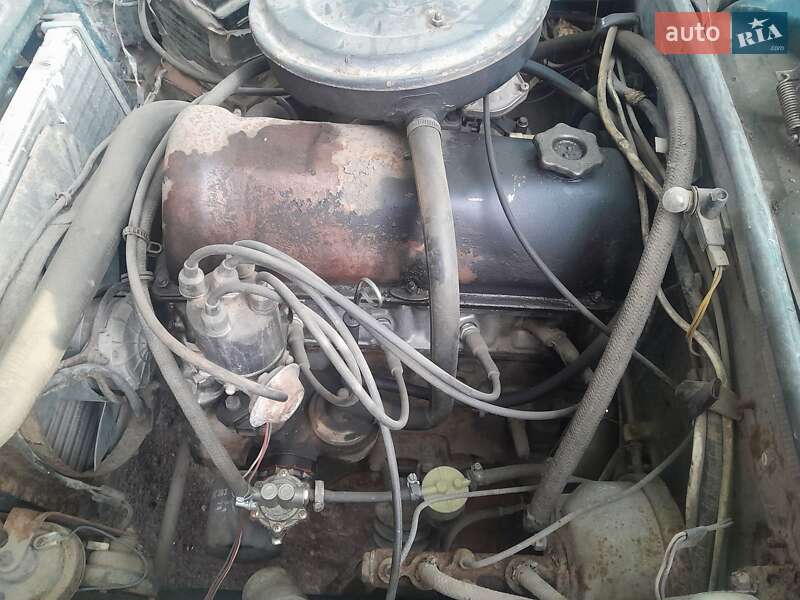 Седан ВАЗ / Lada 2107 2004 в Новой Ушице