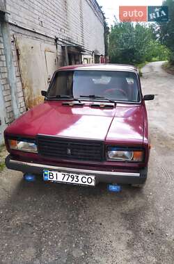Седан ВАЗ 2107 2001 в Кременчуге