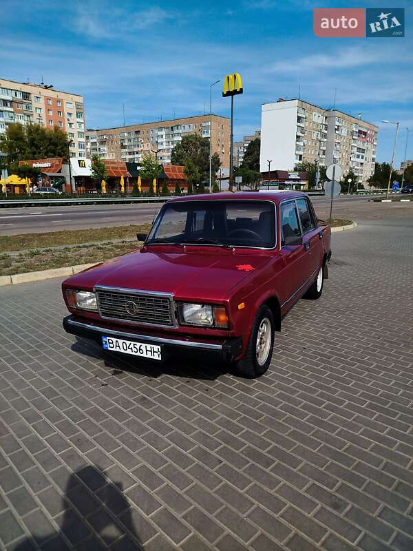Седан ВАЗ / Lada 2107 1986 в Александрие фото 9 Седан ВАЗ / Lada 2107 1986 в Александрие