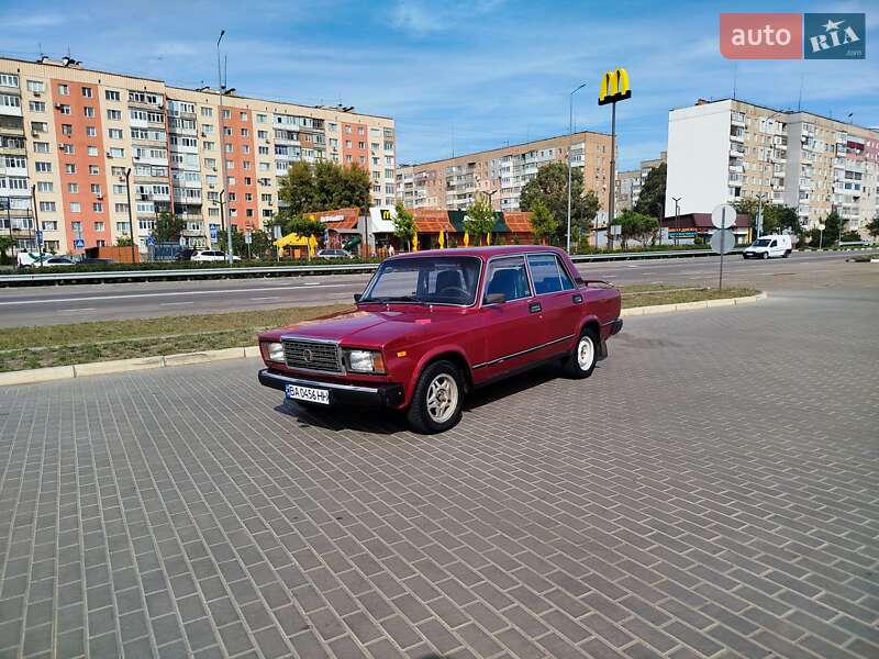 Седан ВАЗ / Lada 2107 1986 в Александрие фото 11 Седан ВАЗ / Lada 2107 1986 в Александрие