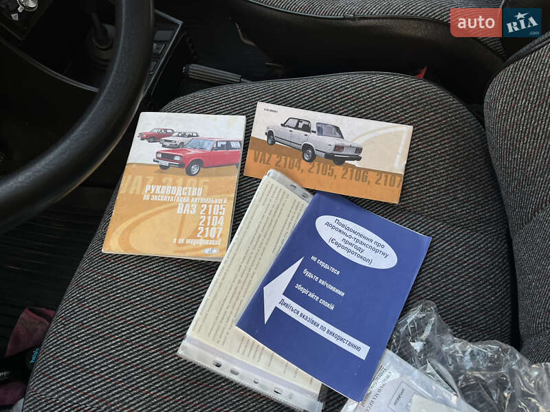 Седан ВАЗ / Lada 2107 2002 в Виннице