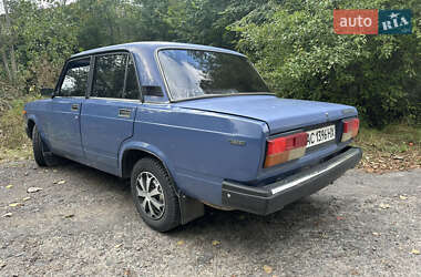 Седан ВАЗ 2107 2003 в  фото 3 Седан ВАЗ 2107 2003 в