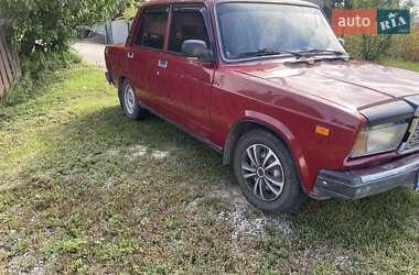 Седан ВАЗ 2107 2008 в  фото 2 Седан ВАЗ 2107 2008 в