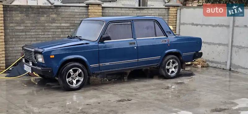 ВАЗ / Lada 2107