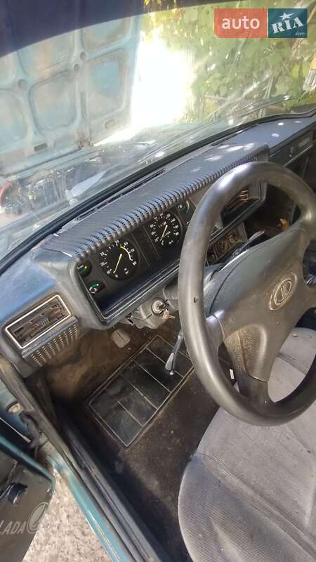 Седан ВАЗ / Lada 2107 2005 в Умані