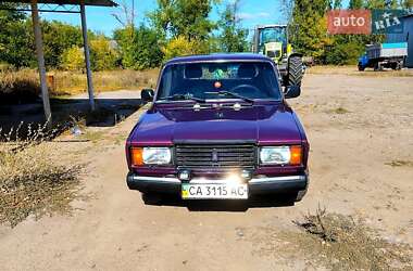 Седан ВАЗ 2107 2002 в 