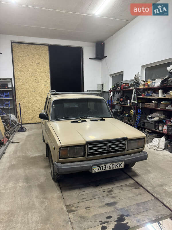 Седан ВАЗ / Lada 2107 1984 в Борисполі фото 2 Седан ВАЗ / Lada 2107 1984 в Борисполі