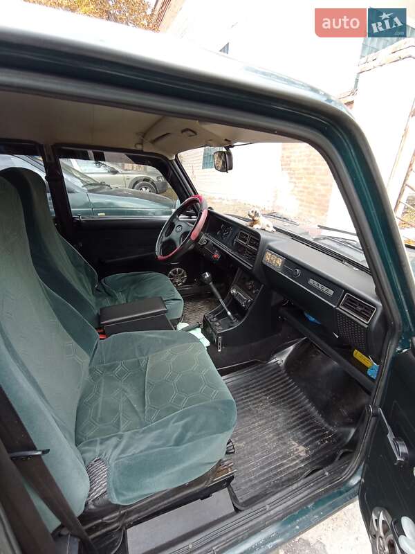 Седан ВАЗ / Lada 2107 2005 в Александрие