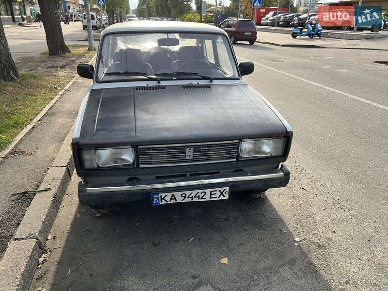 ВАЗ / Lada 2107 1990 ВАЗ / Lada 2107 1990