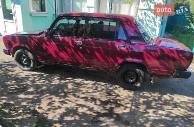 Седан ВАЗ 2107 2004 в  фото 4 Седан ВАЗ 2107 2004 в